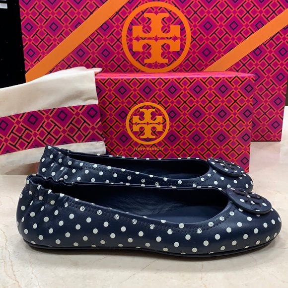 TORY BURCH NAPPA LEATHER TRAVEL BALLET FLATS CLASSIC NAVY DOTS SIZE 8.5 - Picture 3 of 16